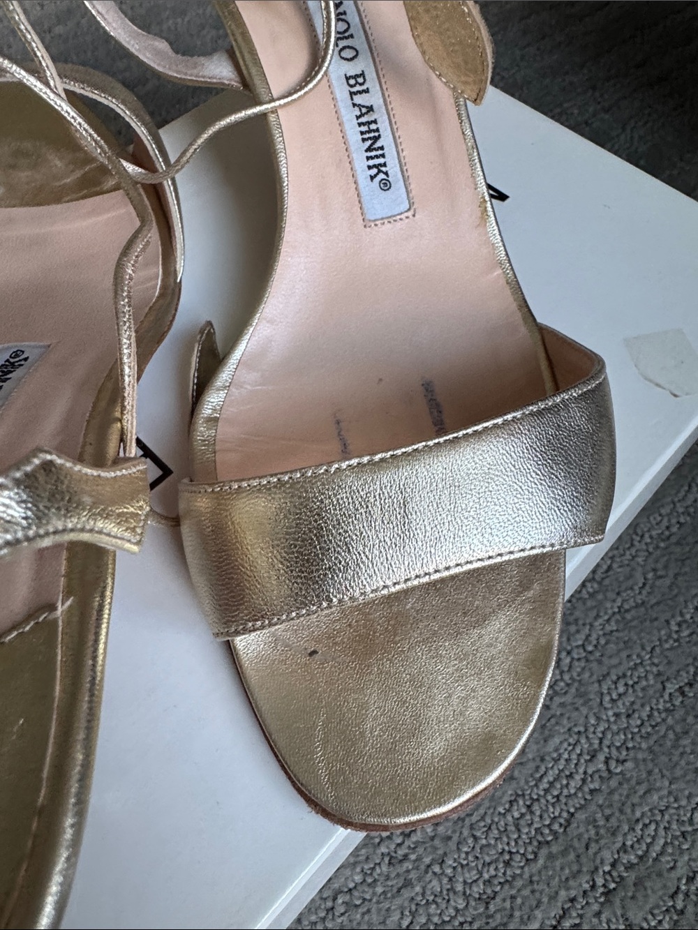 Manolo Blahnik Metallic Gold Strappy kitten heels sandals size 37 - Picture 7 of 8